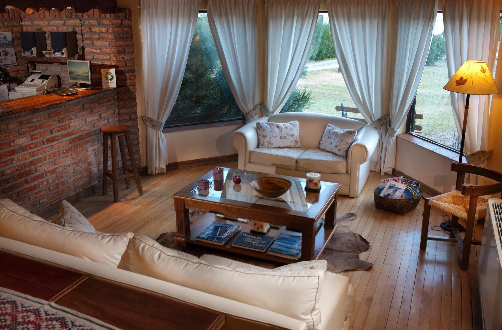 Hosteria El Puma El Chalten Luaran gambar